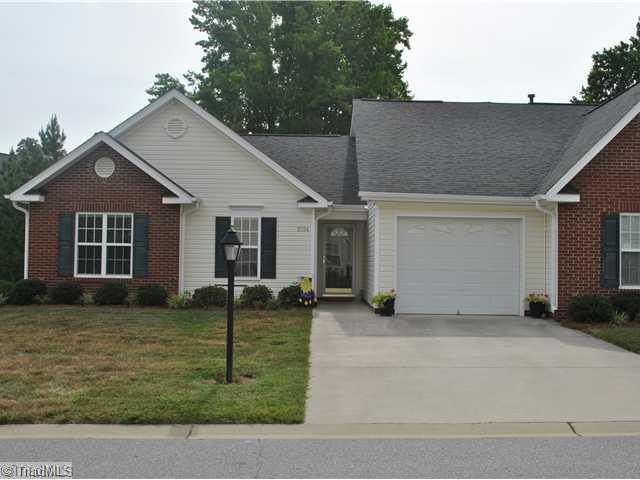 2124 Weststone Road Clemmons, NC 27012 - Photo 1 of 10 Exterior Front.
