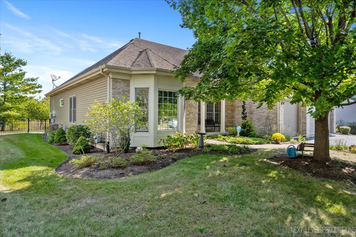 S461 Preston Circle Geneva, IL 60134 - Photo 2 of 51 Gallery Image 2