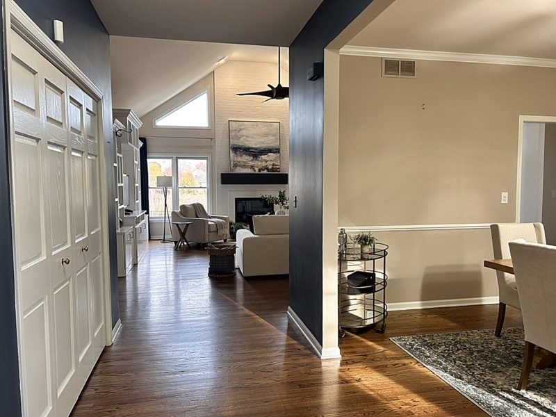 S461 Preston Circle Geneva, IL 60134 - Photo 5 of 51 Gallery Image 5