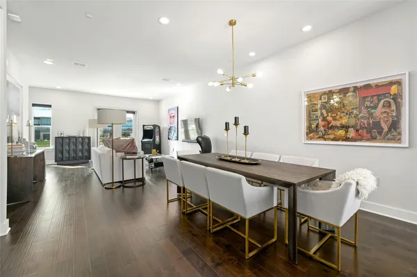 $925,000 | 4604 Longevity Drive, Austin, TX 78731
