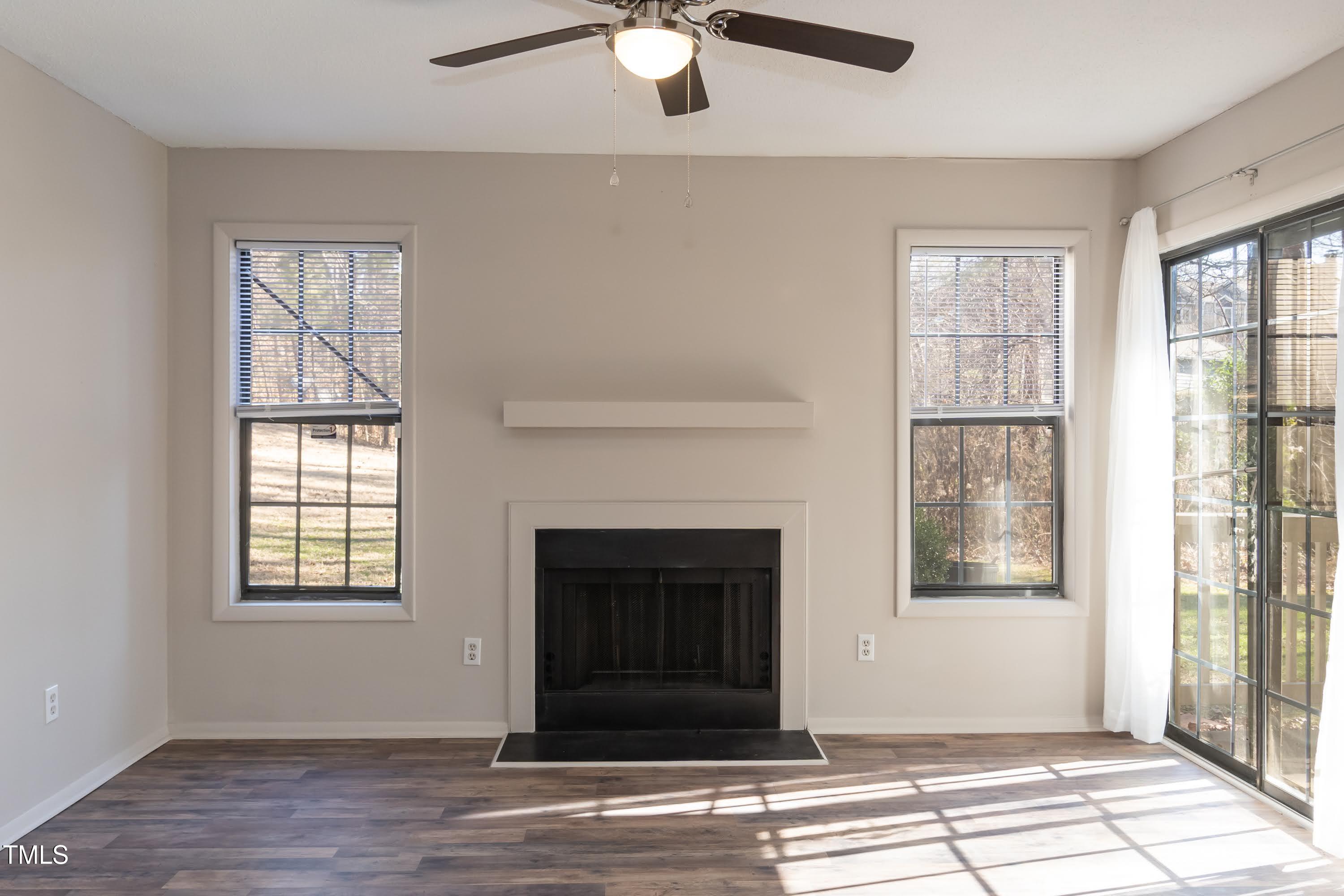 3704 Chimney Ridge Place, Unit 7 Durham, NC 27713 - Photo 4 of 17 Fireplace 01