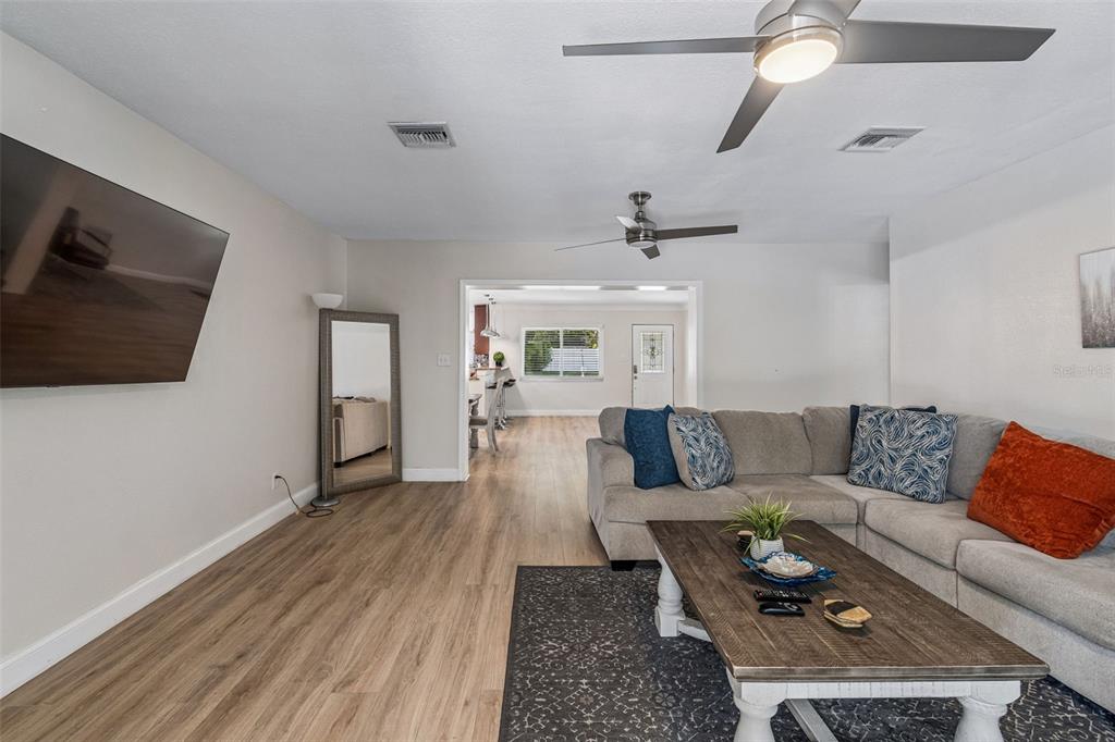 3282 Honeysuckle Road Largo, FL 33770 - Photo 37 of 92