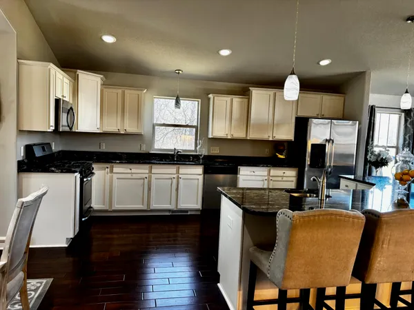 $649,900 | 6183 South 40th Street, Greenfield, WI 53221