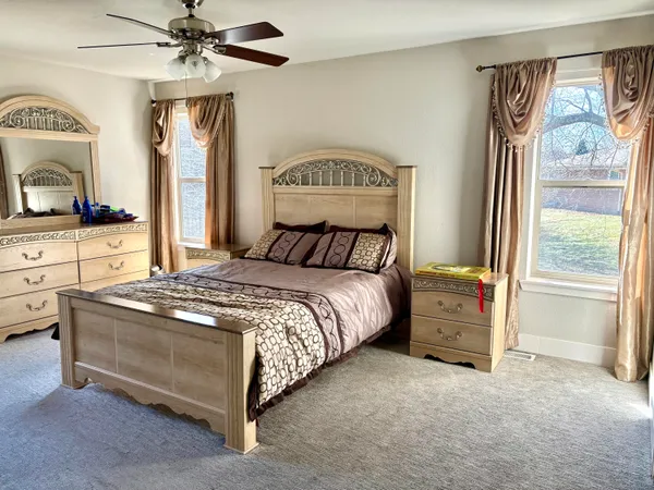 $649,900 | 6183 South 40th Street, Greenfield, WI 53221