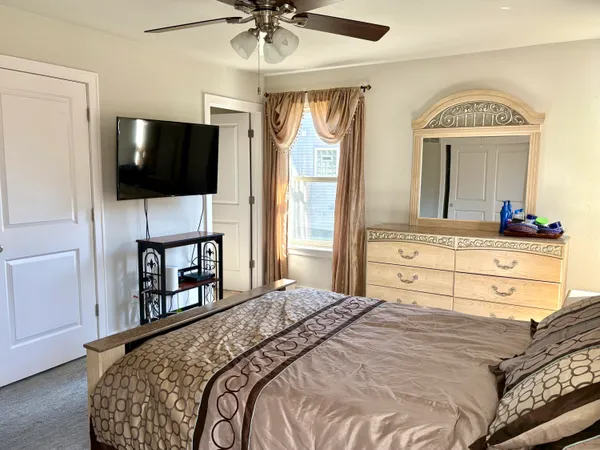 $649,900 | 6183 South 40th Street, Greenfield, WI 53221