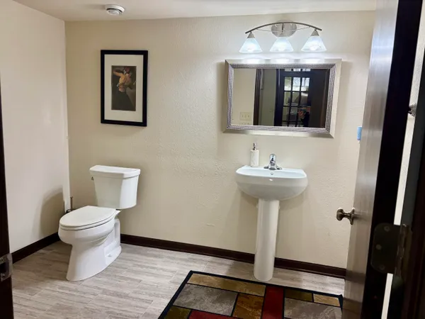 $649,900 | 6183 South 40th Street, Greenfield, WI 53221