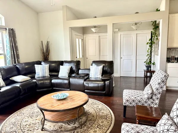 $649,900 | 6183 South 40th Street, Greenfield, WI 53221