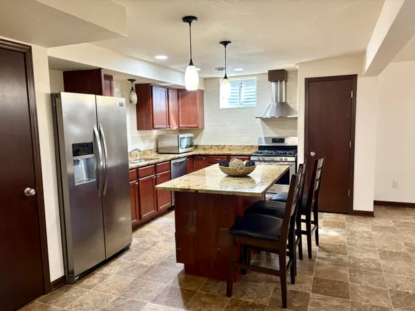 $649,900 | 6183 South 40th Street, Greenfield, WI 53221