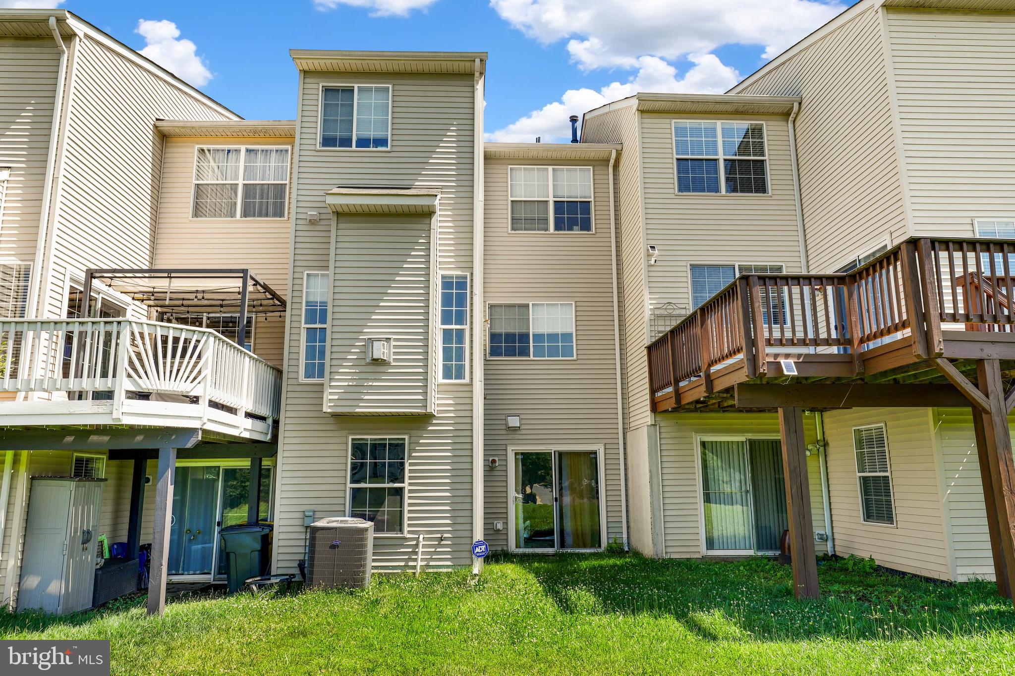 1555 Falling Brook Court Odenton, MD 21113 - Photo 37 of 39