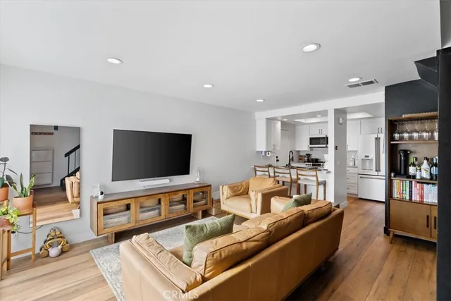 $625,000 | 16873 Donwest, Tustin, CA 92780