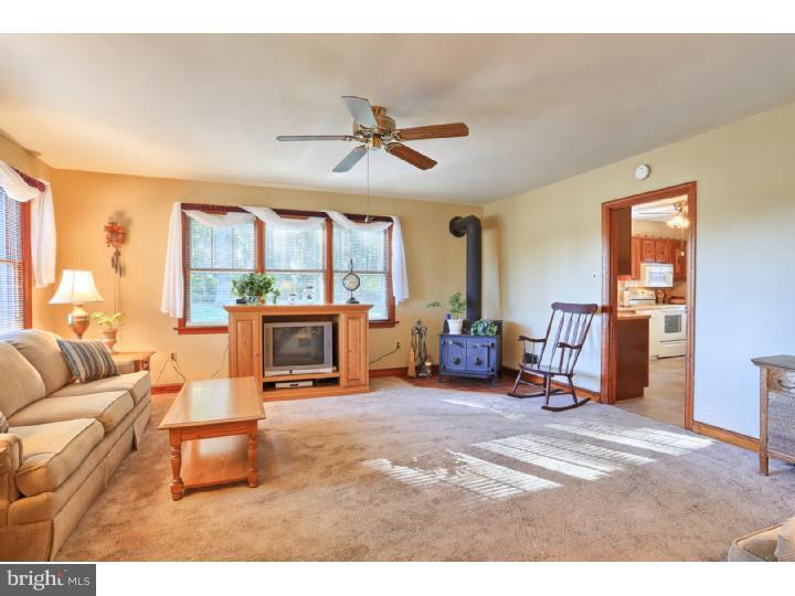 498 Media Road Oxford, PA 19363 - Photo 6 of 25 Gallery Image 6