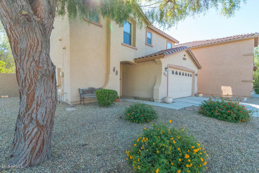 9531 West Monte Vista Road Phoenix, AZ 85037 - Photo 3 of 24 2