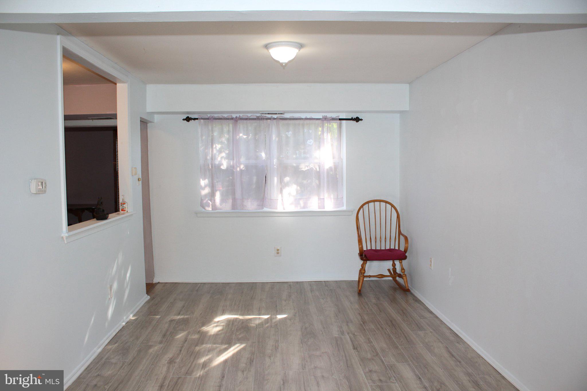 146 Oakmont Road Clementon, NJ 08021 - Photo 15 of 61 Bright and airy open space awaits.