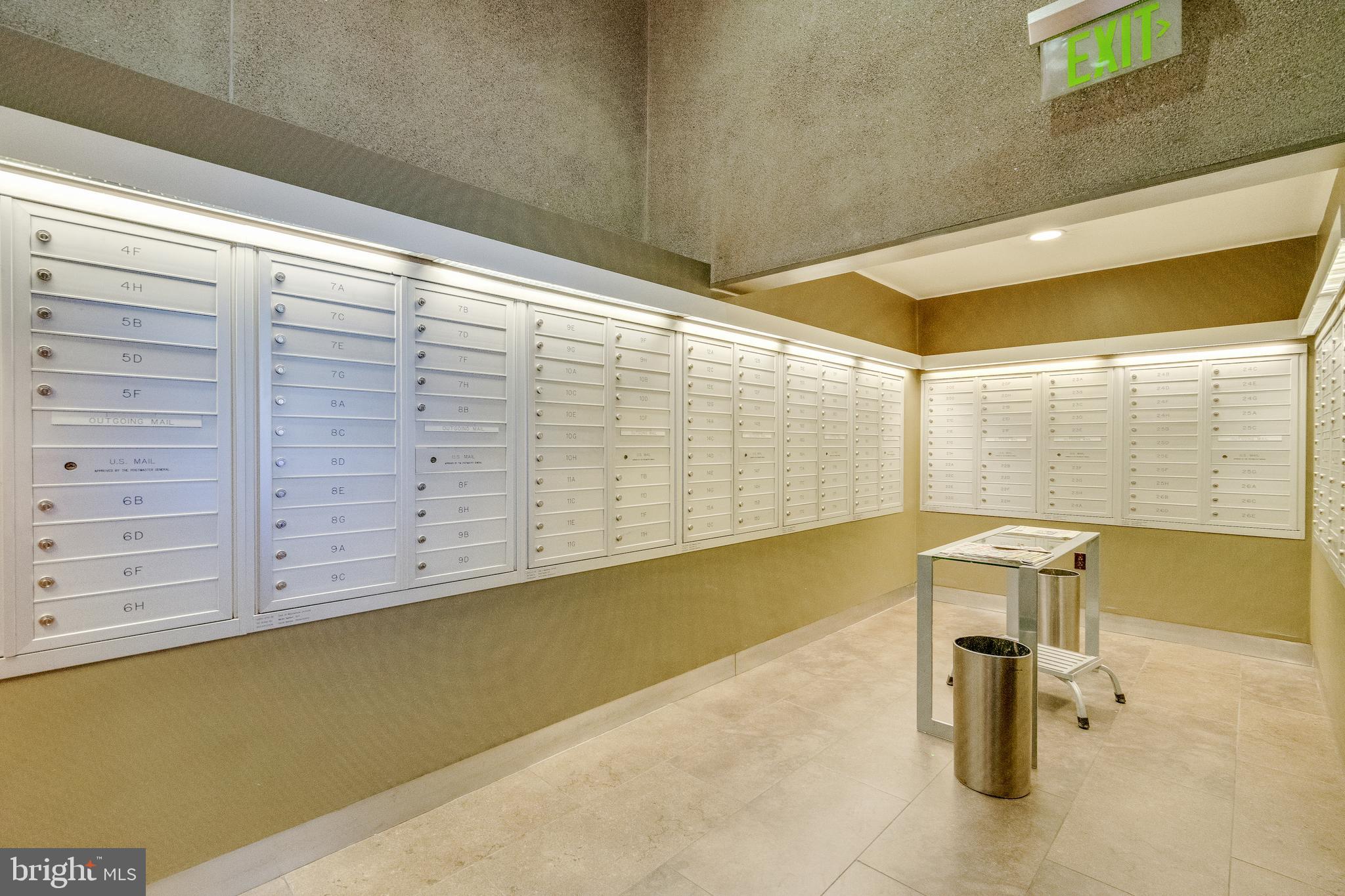 200 Locust Street, Unit 23FN Philadelphia, PA 19106 - Photo 17 of 26