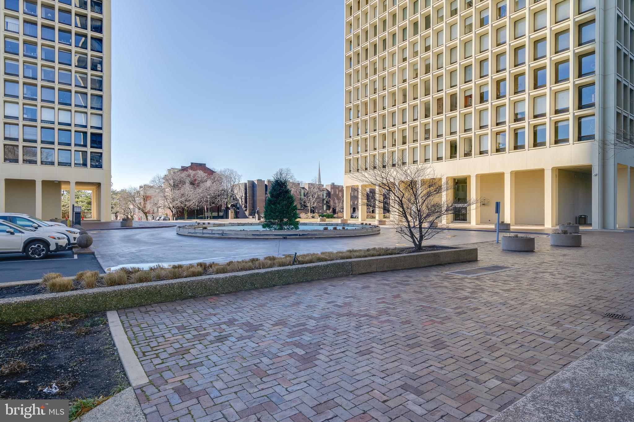 200 Locust Street, Unit 23FN Philadelphia, PA 19106 - Photo 20 of 26