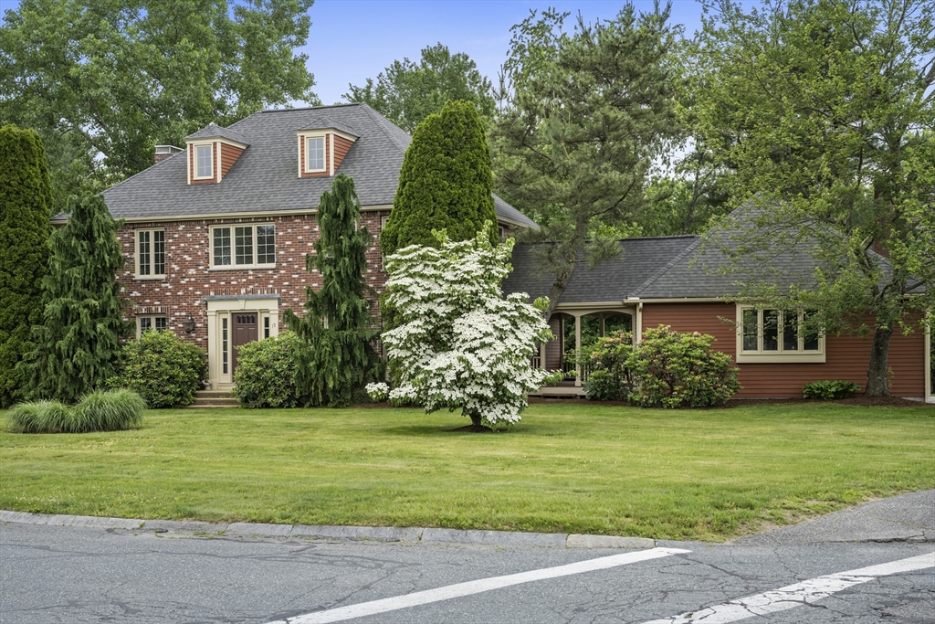 12 Lanthorn Road Northborough, MA 01532 - Photo 1 of 38 Gallery Image 1