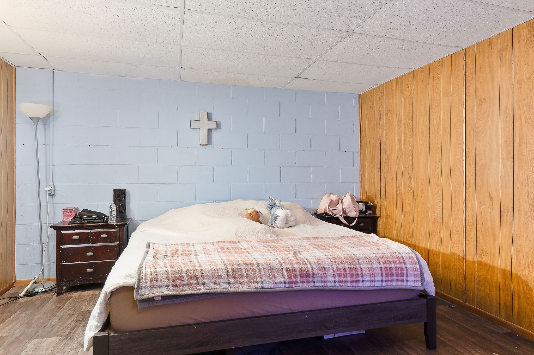 618 Cash Dollar Road Walling, TN 38587 - Photo 33 of 60 a bedroom with a bed and wooden floor