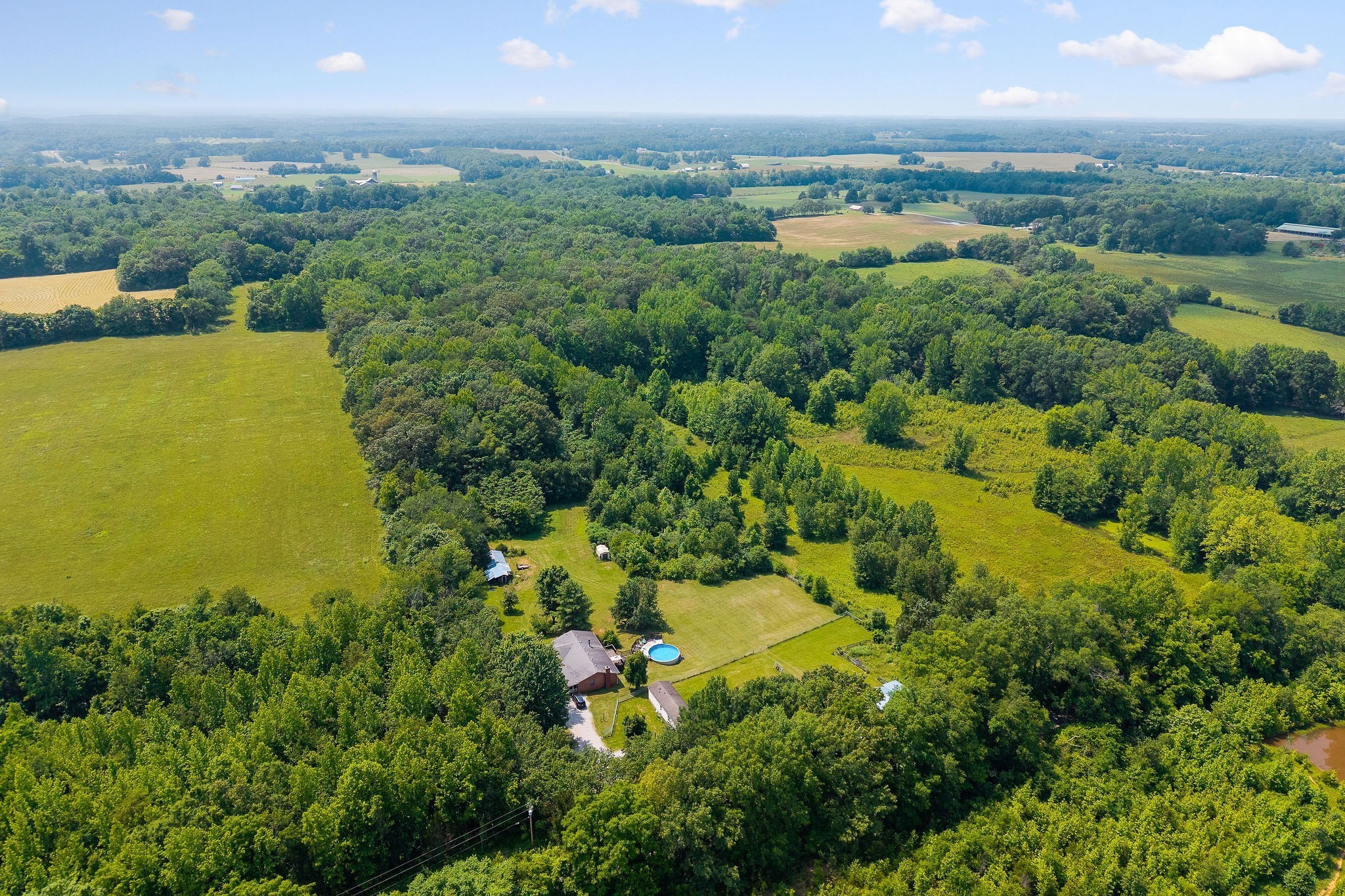 618 Cash Dollar Road Walling, TN 38587 - Photo 50 of 60 an aerial view of a houses with a yard