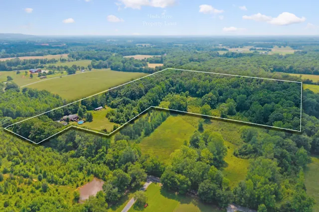 $450,000 | 618 Cash Dollar Road, Walling, TN 38587
