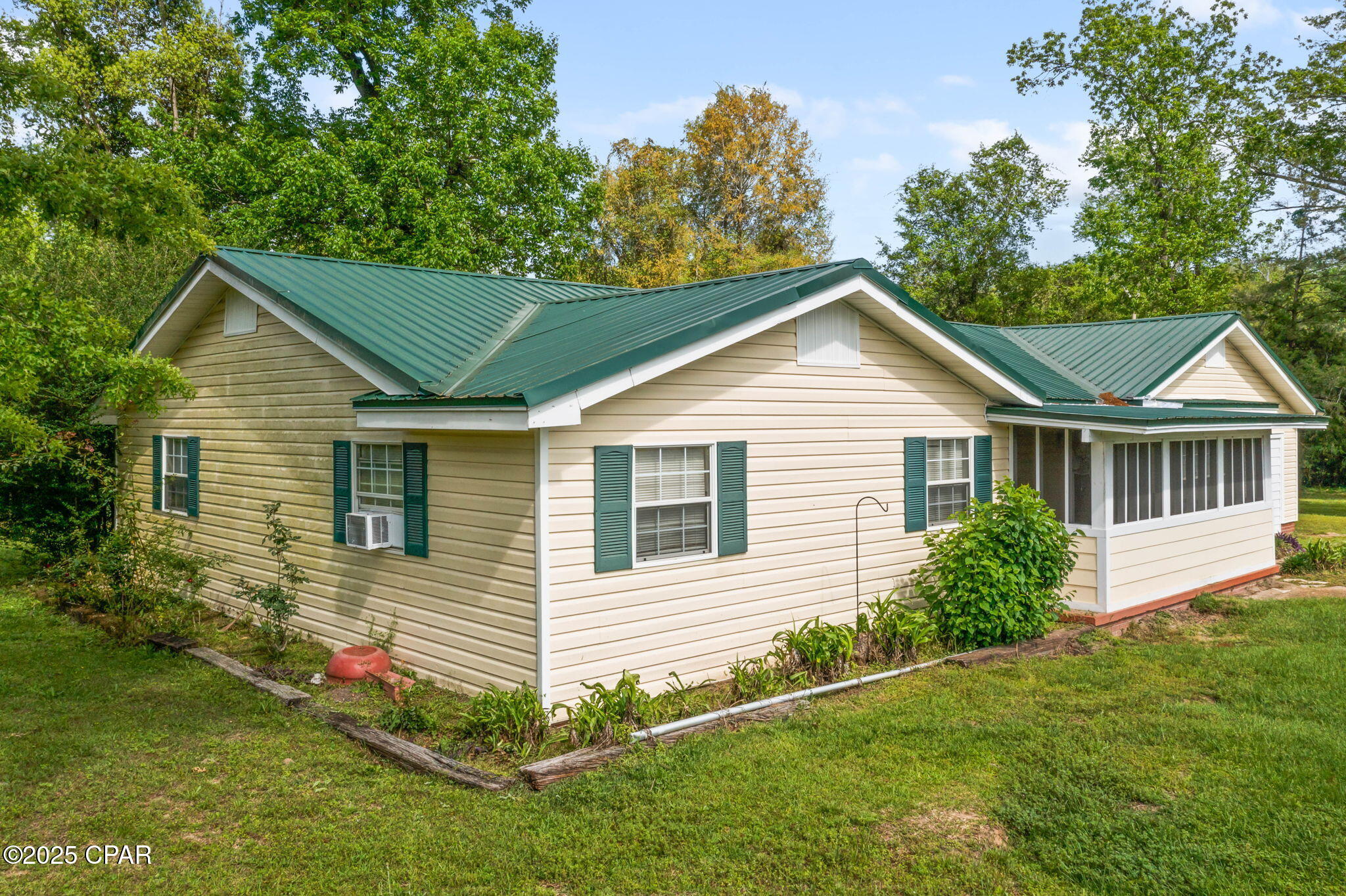 3340 Peanut Road Cottondale, FL 32431 - Photo 25 of 39