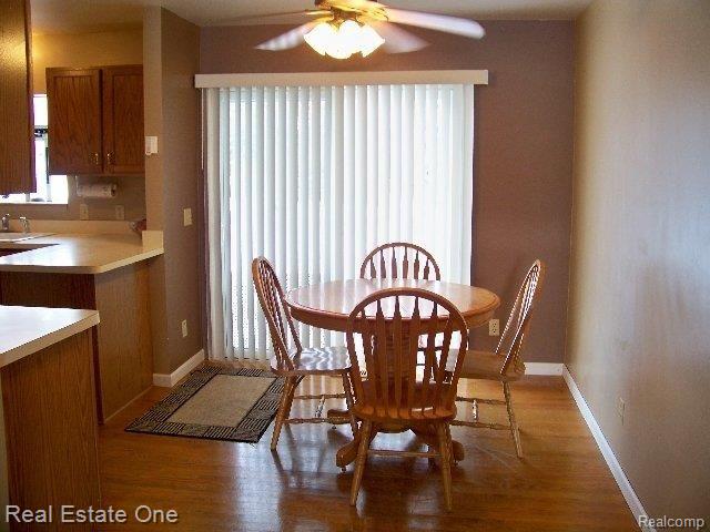 5252 West Ray Road Linden, MI 48451 - Photo 5 of 17 100_8284.JPG