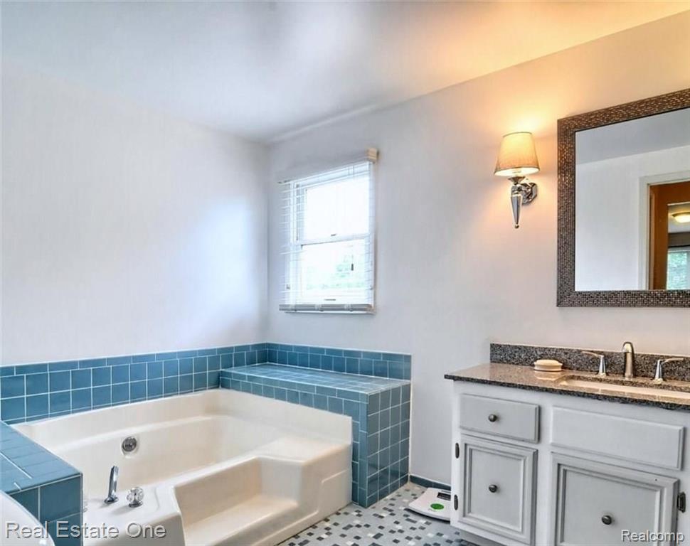 1836 Jason Circle Rochester, MI 48306 - Photo 36 of 45
