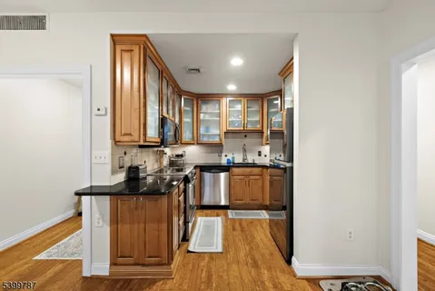 $430,000 | 207 Shearwater Court West, Unit 31, Jersey City, NJ 07305