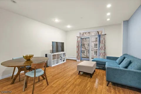 $430,000 | 207 Shearwater Court West, Unit 31, Jersey City, NJ 07305