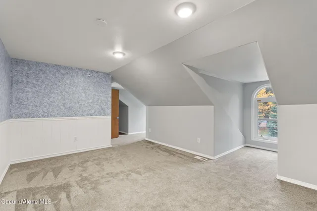 $899,000 | 26312 East Idaho Pines Lane, Newman Lake, WA 99025