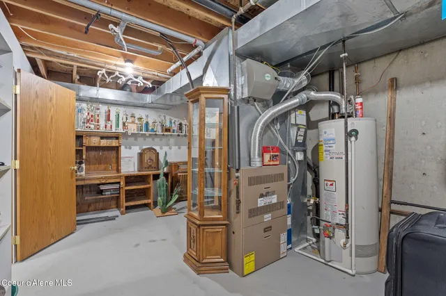 $899,000 | 26312 East Idaho Pines Lane, Newman Lake, WA 99025