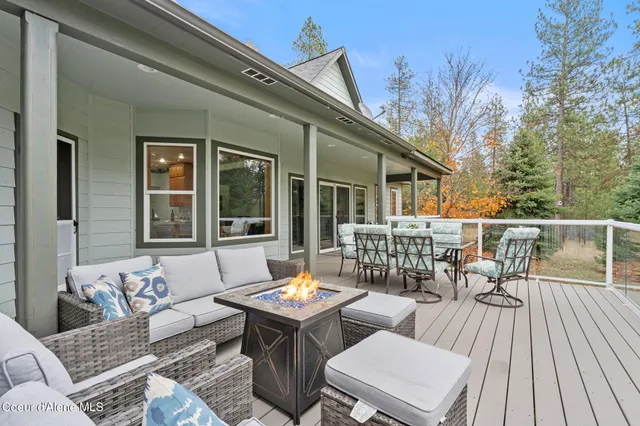 $899,000 | 26312 East Idaho Pines Lane, Newman Lake, WA 99025