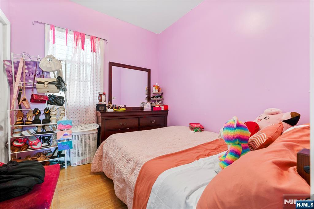 183 Walnut Street Paterson, NJ 07522 - Photo 18 of 40