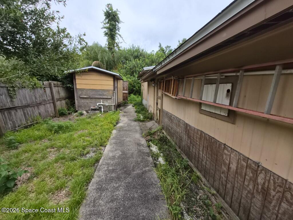 180 Lee Road West Melbourne, FL 32904 - Photo 3 of 15 20260807_165123 (Medium)