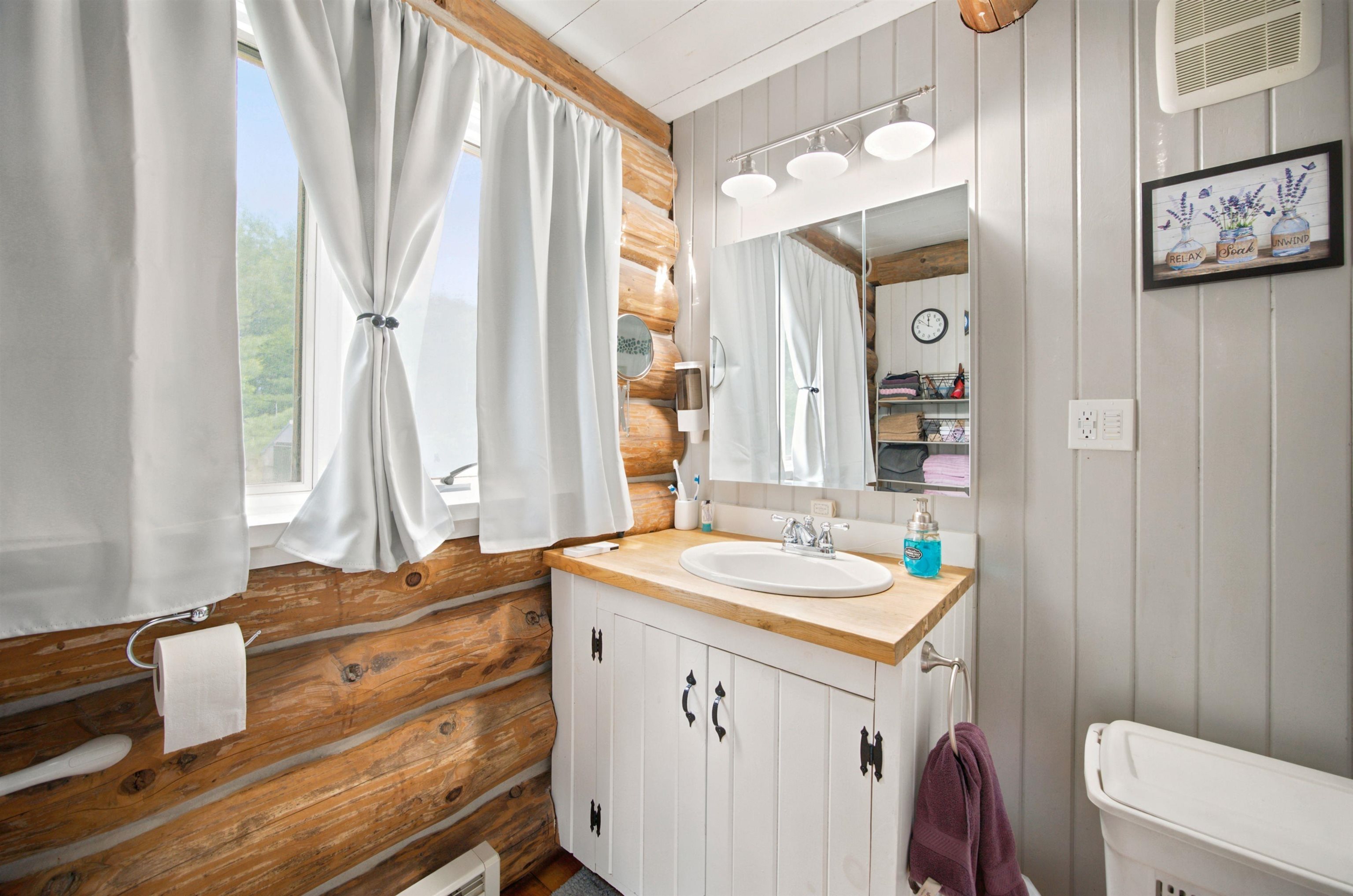 507 North Skinny Ridge Road Littleton, NH 03561 - Photo 15 of 39