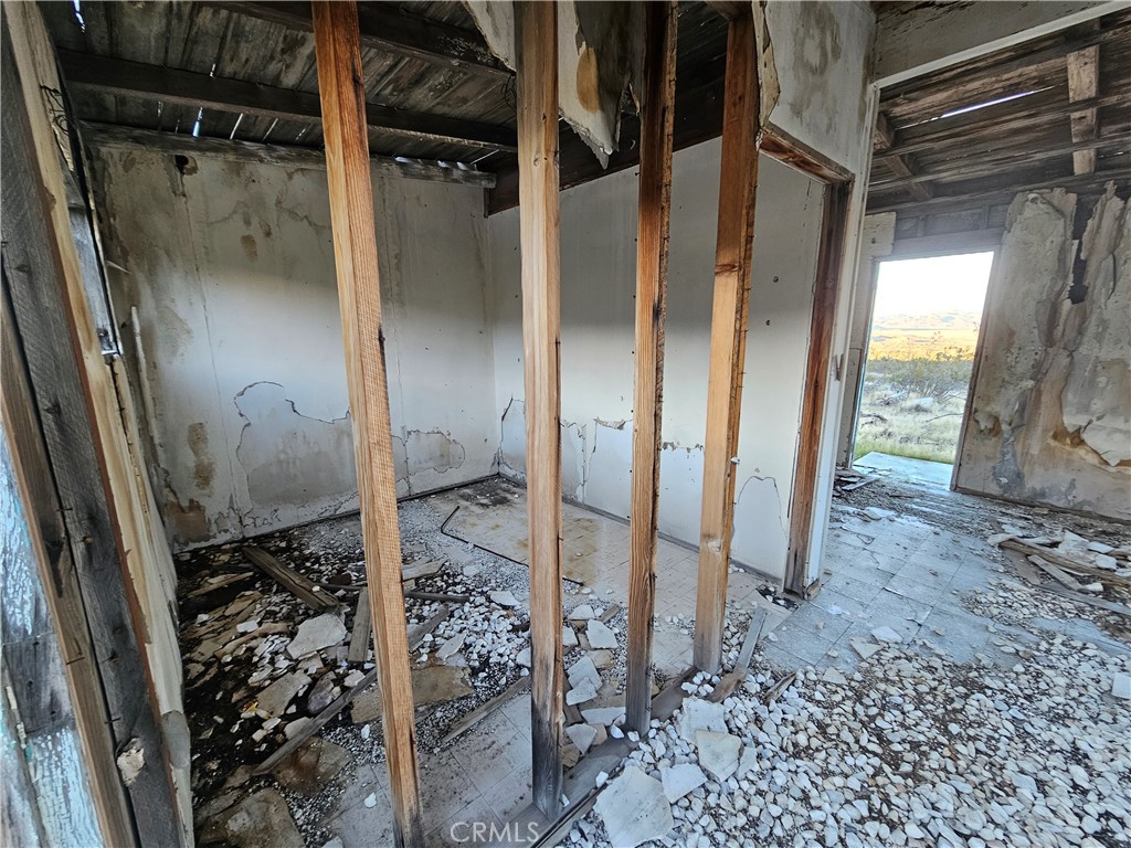 411 Powerline Road Lucerne Valley, CA 92356 - Photo 8 of 10 a view of a bathroom