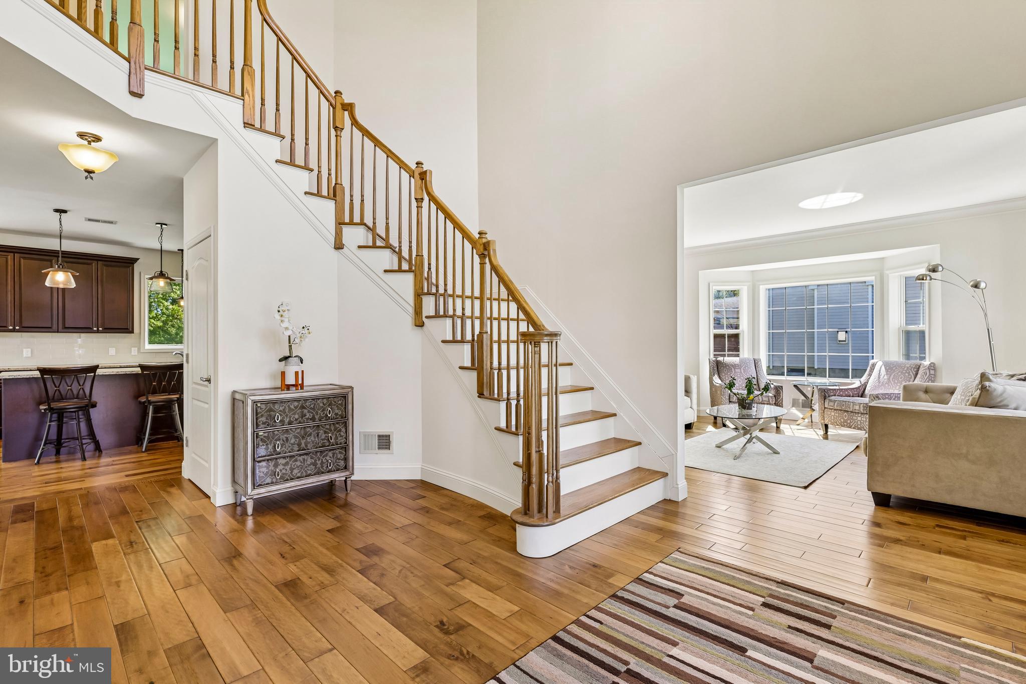 41 Emerald Road Robbinsville, NJ 08691 - Photo 6 of 69 Center foyer