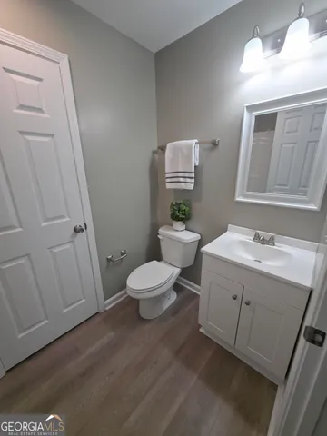 $329,990 | 370 Camelot Drive, Athens, GA 30606