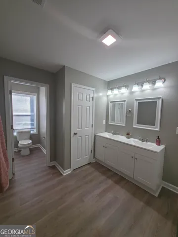 $329,990 | 370 Camelot Drive, Athens, GA 30606