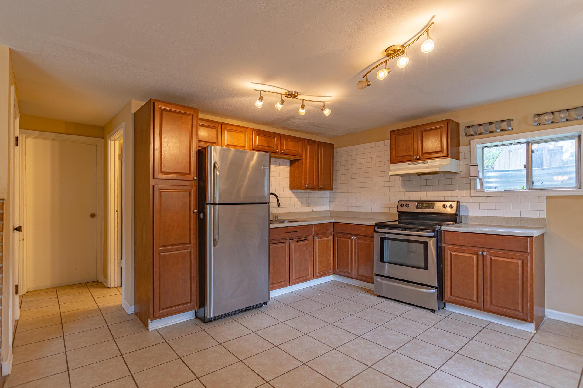 6541 Blacks Road Southwest Pataskala, OH 43062 - Photo 6 of 28 6541 Black Rd-INT20