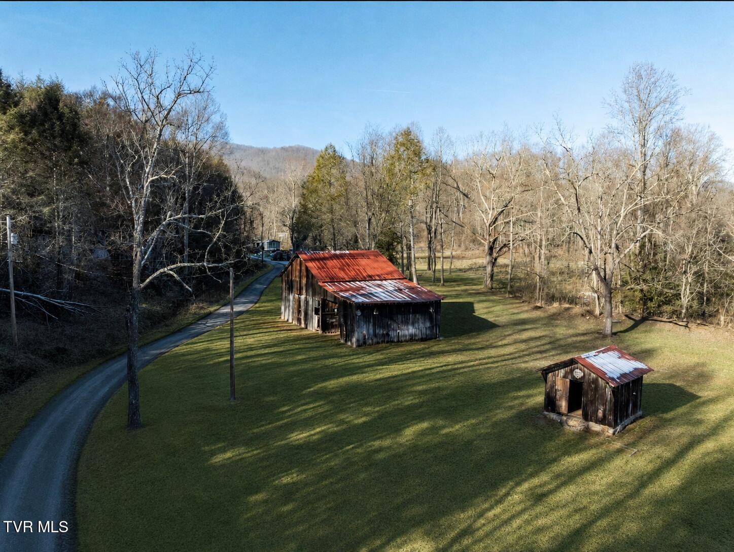 124 Dugger Branch Road Elizabethton, TN 37643 - Photo 25 of 25 file_000000004d44720c89b30c5bcd7ca945