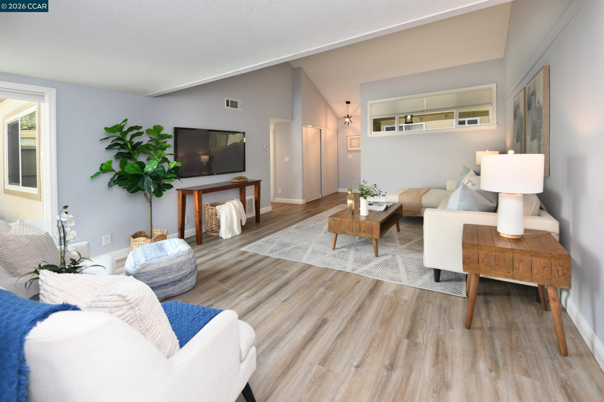 4869 Wolf Way Concord, CA 94521 - Photo 7 of 40