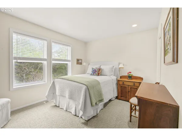 $530,000 | 120 Ridge Crest Road, Gleneden Beach, OR 97388