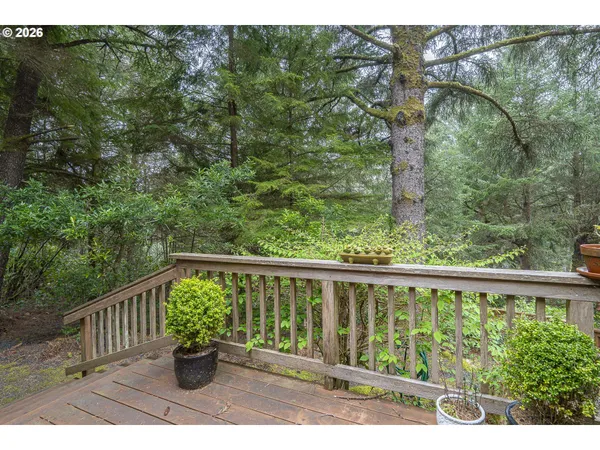 $530,000 | 120 Ridge Crest Road, Gleneden Beach, OR 97388