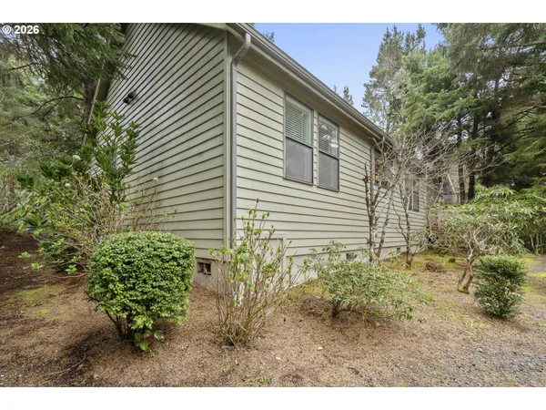 $530,000 | 120 Ridge Crest Road, Gleneden Beach, OR 97388