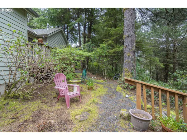 $530,000 | 120 Ridge Crest Road, Gleneden Beach, OR 97388