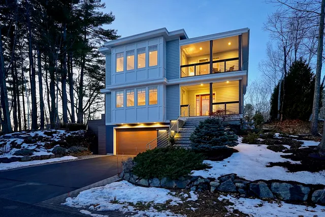 $3,100,000 | 17 Lavenger Lane, New Castle, NH 03854