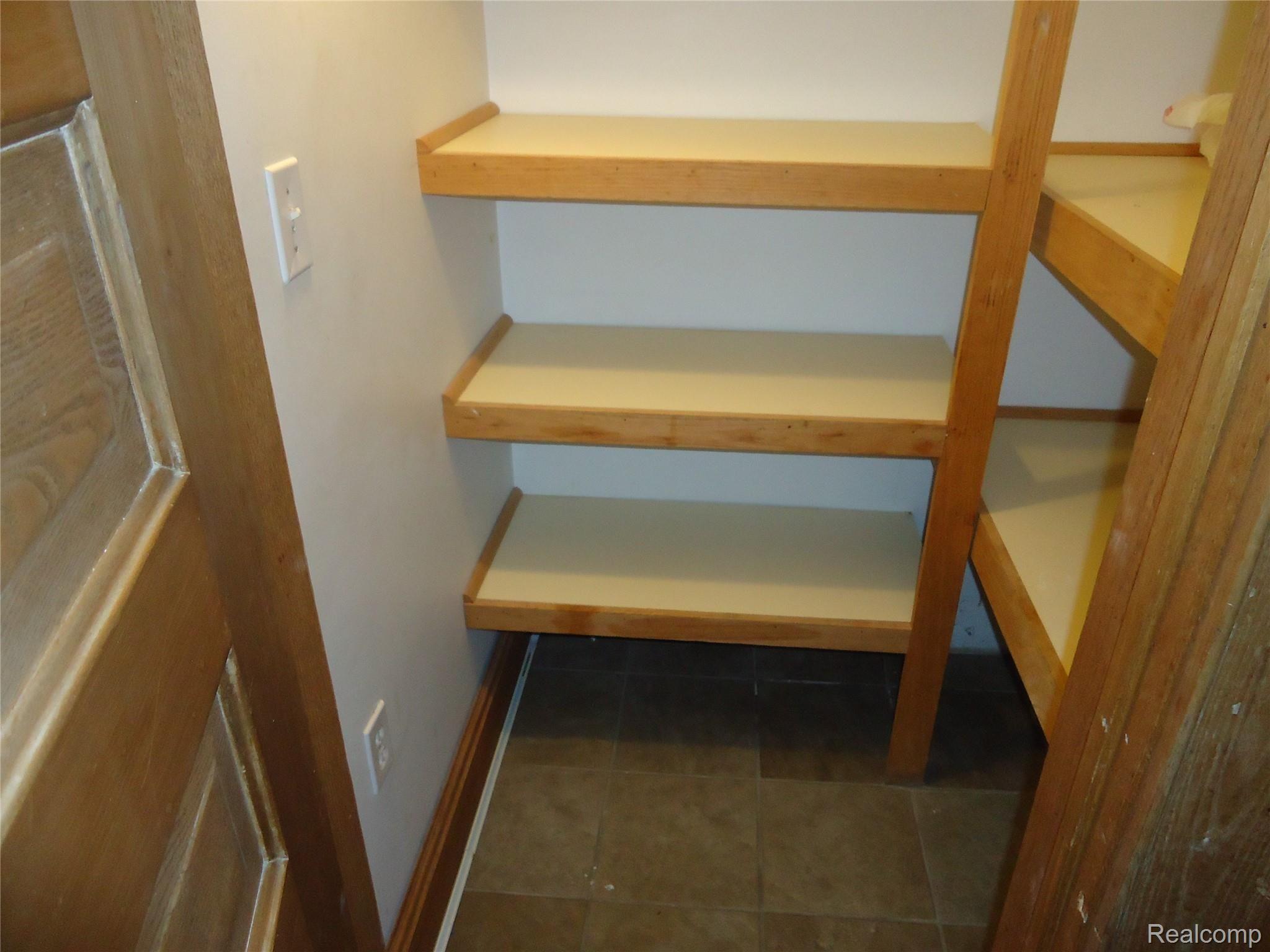 1910 6th Street Bay City, MI 48708 - Photo 42 of 66 DSC07631.JPG