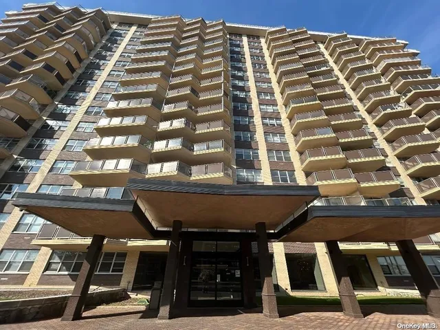 $310,000 | 17-85 215th Street, Unit 1R | Bay Terrace