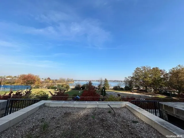 $310,000 | 17-85 215th Street, Unit 1R | Bay Terrace