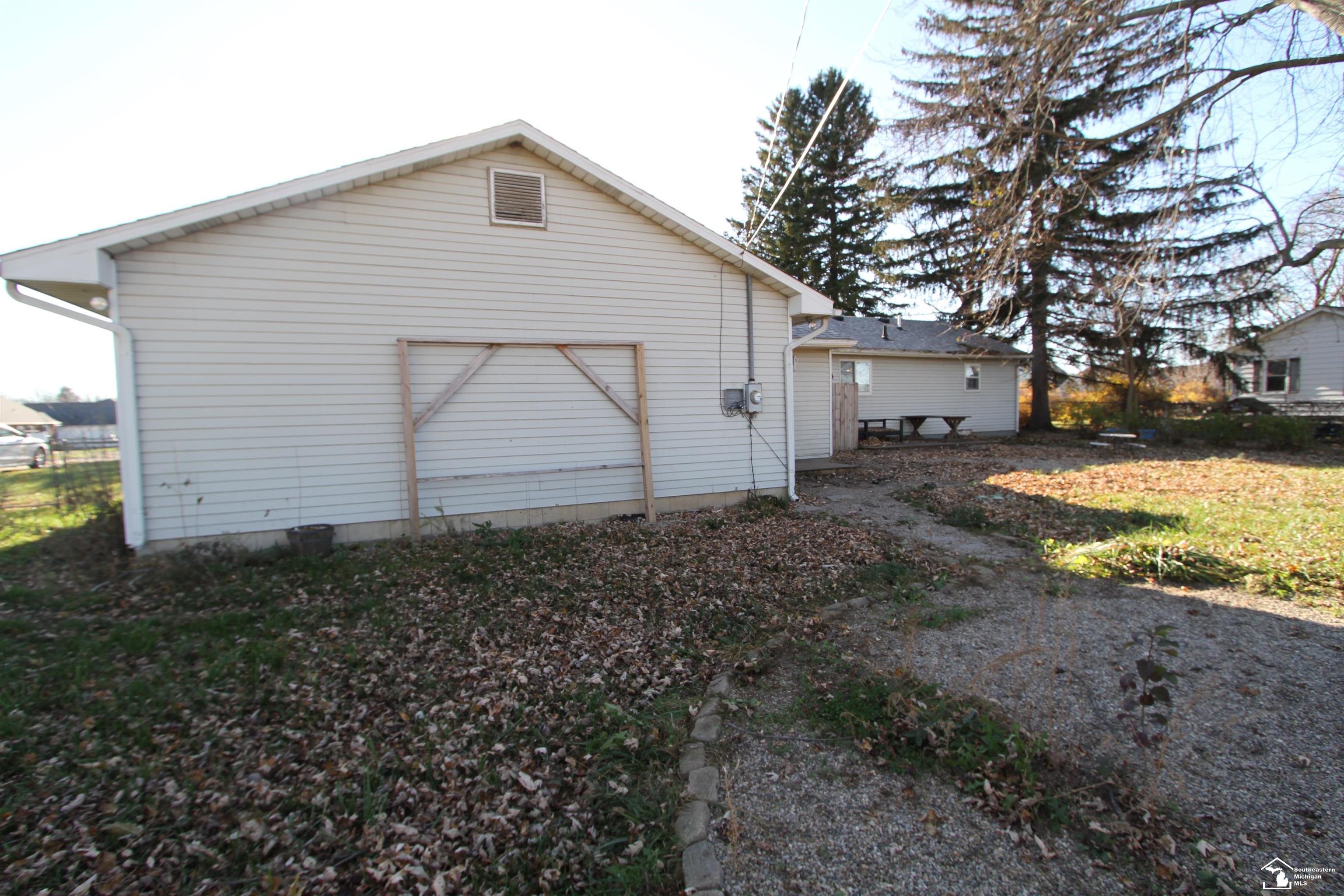 3826 Blohm Road Monroe, MI 48161 - Photo 22 of 25